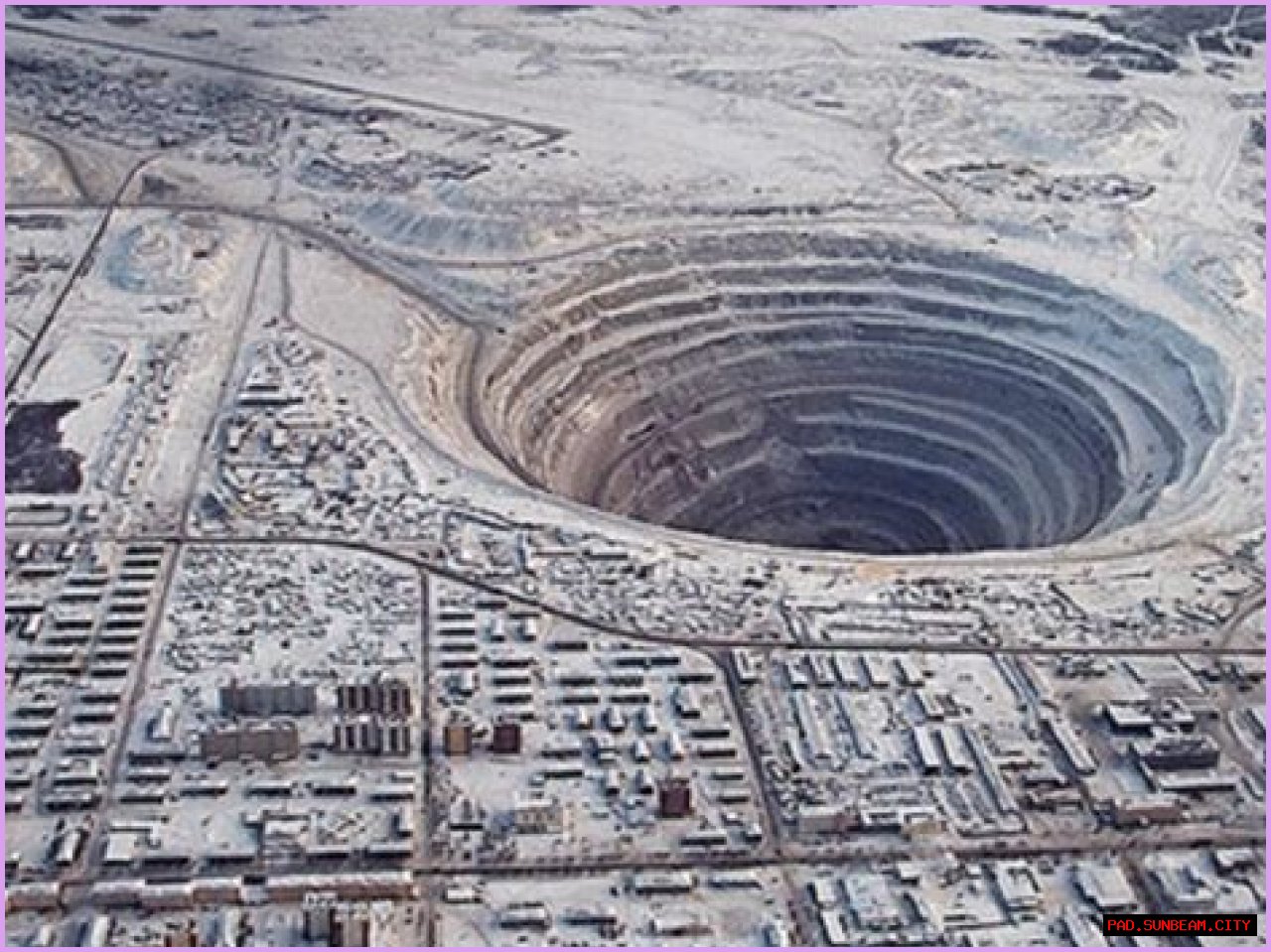 Exploring The Depths Of 'The Hole Is Open Raw'