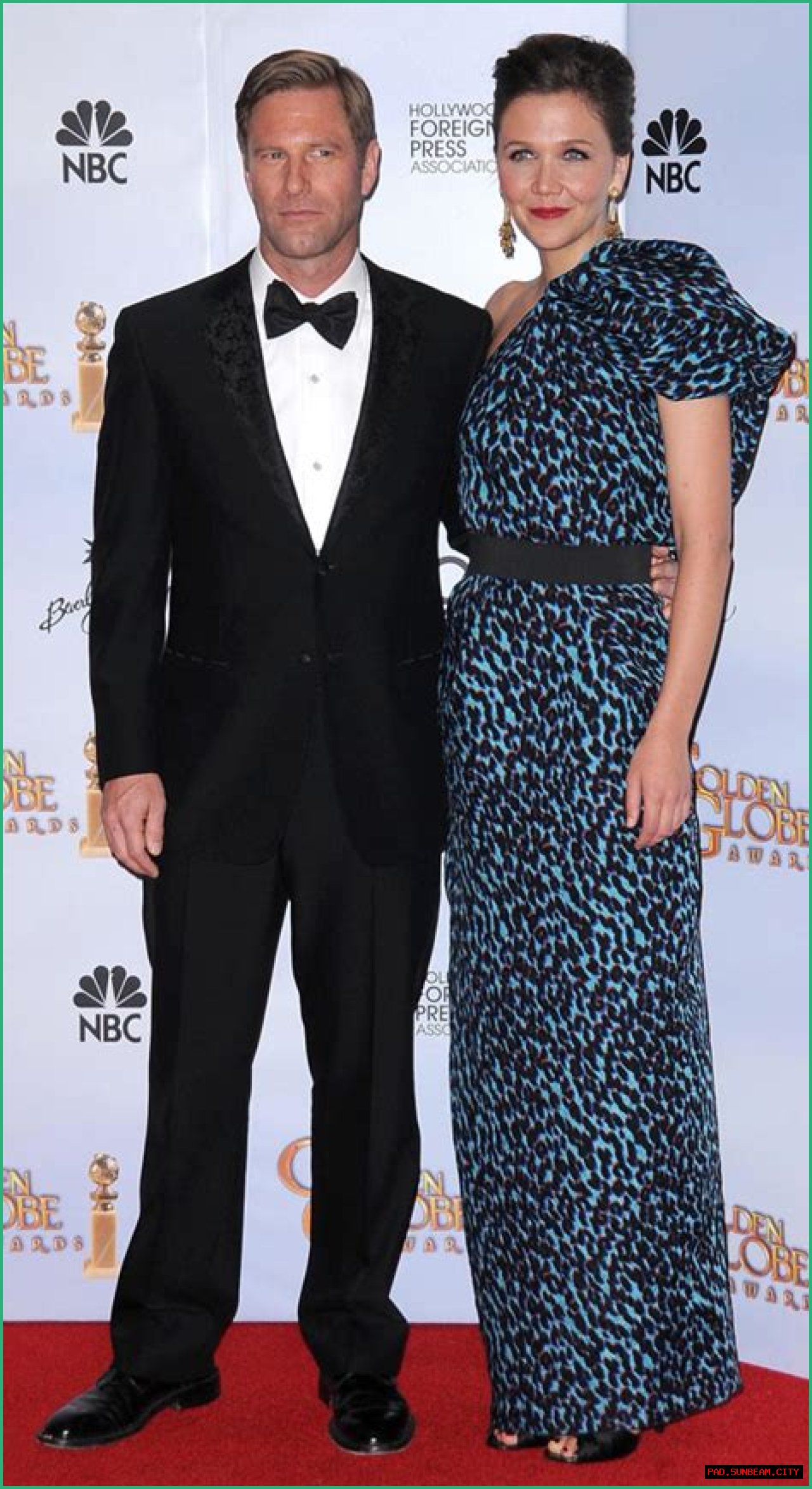 Unveiling The Significance Of Aaron Eckhart's Height: Discoveries And Insights